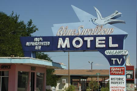 Ba16-Motel_TucumcariNM