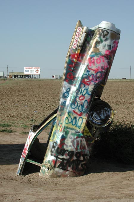 Bb08-CadillacRanch_TX
