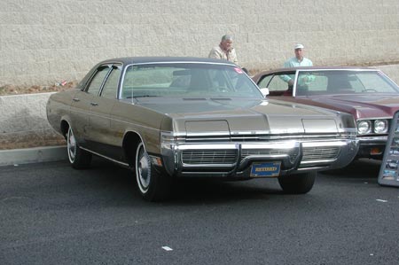 O65-72_Dodge_Monaco
