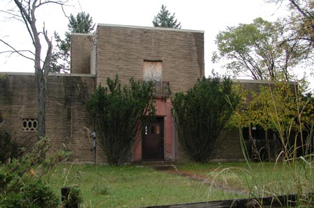 Rc10-RostoneHouse_IN