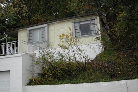 Rc12-LustronHome1_IN