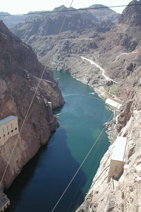 Zb07-HooverDam_AZ-NV